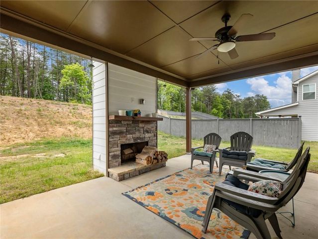 6357 Woodland Station Drive, Lula, GA 30554