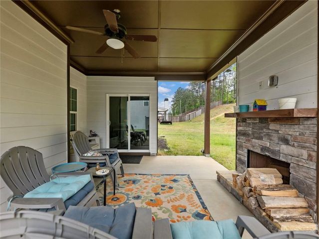 6357 Woodland Station Drive, Lula, GA 30554