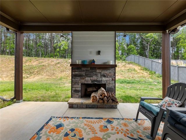 6357 Woodland Station Drive, Lula, GA 30554