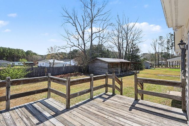 414 E Fremont Street, Kenly, NC 27542