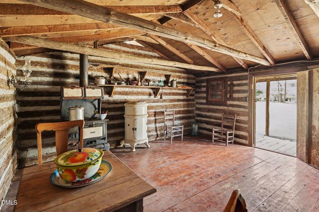 414 E Fremont Street, Kenly, NC 27542