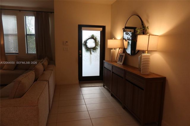 10467 NW 82nd Street 16, Doral, FL 33178