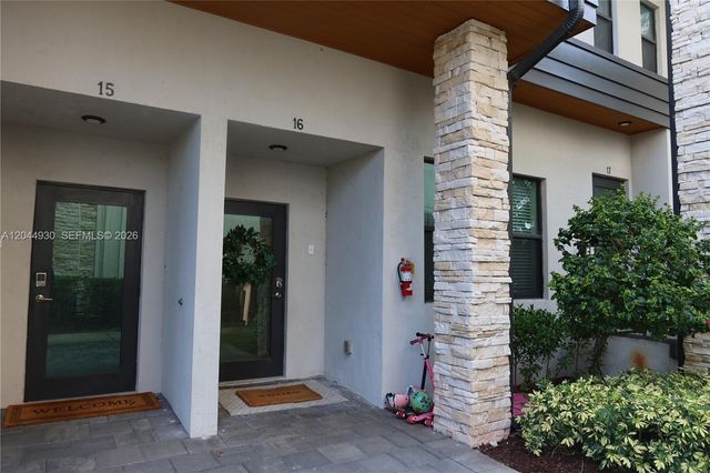 10467 NW 82nd Street 16, Doral, FL 33178