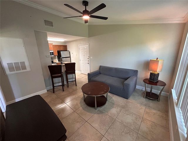 4005 CROCKERS LAKE BOULEVARD 24, Sarasota, FL 34238