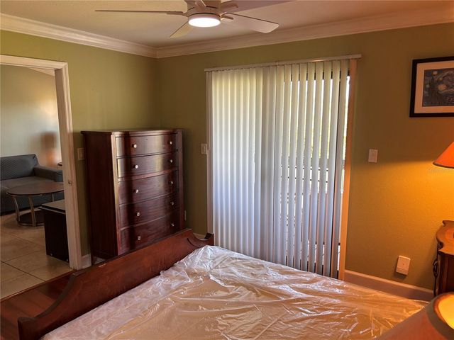 4005 CROCKERS LAKE BOULEVARD 24, Sarasota, FL 34238