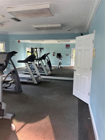 4005 CROCKERS LAKE BOULEVARD 24, Sarasota, FL 34238
