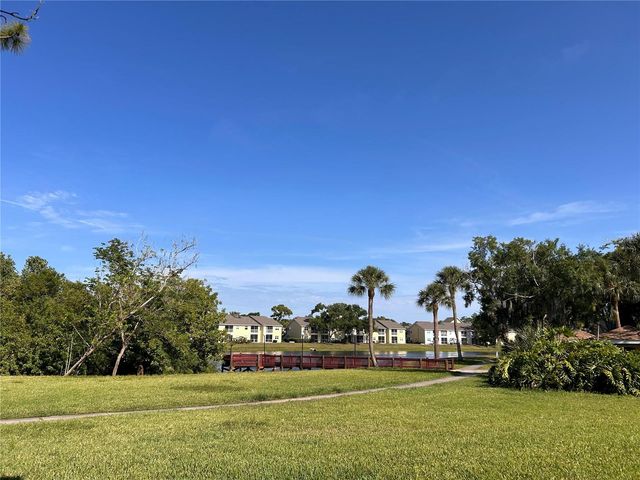 4005 CROCKERS LAKE BOULEVARD 24, Sarasota, FL 34238