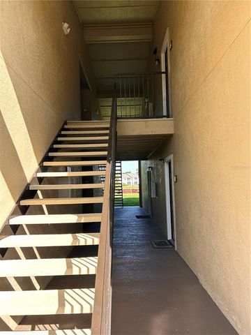 4005 CROCKERS LAKE BOULEVARD 24, Sarasota, FL 34238