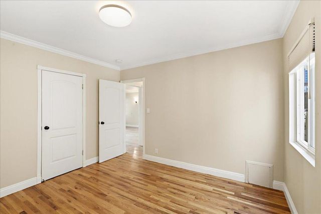 11719 Mayfield Avenue APT 1, Los Angeles, CA 90049