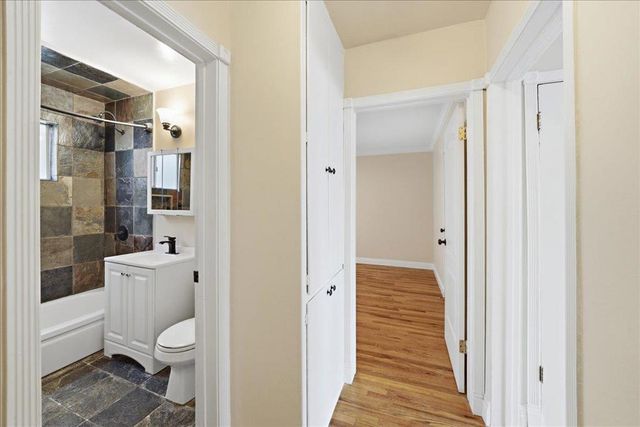 11719 Mayfield Avenue APT 1, Los Angeles, CA 90049