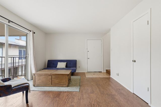 12818 Midway Road 2078, Dallas, TX 75244