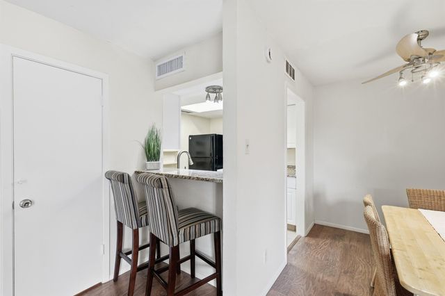 12818 Midway Road 2078, Dallas, TX 75244