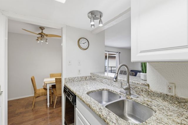 12818 Midway Road 2078, Dallas, TX 75244