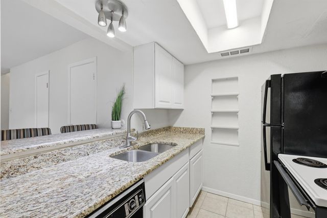 12818 Midway Road 2078, Dallas, TX 75244