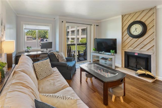 301 Pinnacle Inn Road 1110, Beech Mountain, NC 28604