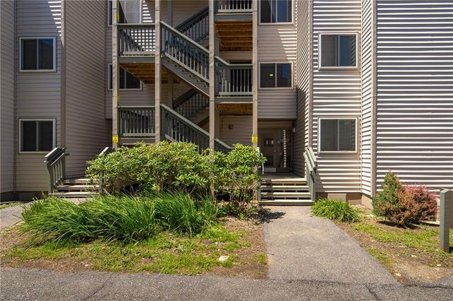 301 Pinnacle Inn Road 1110, Beech Mountain, NC 28604