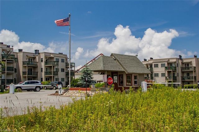 301 Pinnacle Inn Road 1110, Beech Mountain, NC 28604