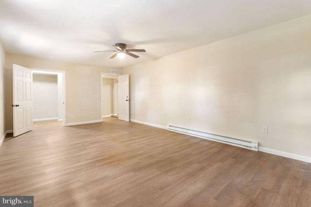 2325 YORK RD, Gettysburg, PA 17325