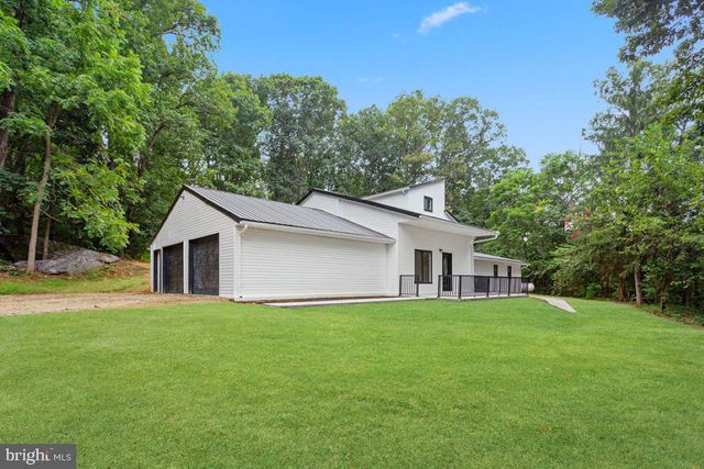 2325 YORK RD, Gettysburg, PA 17325