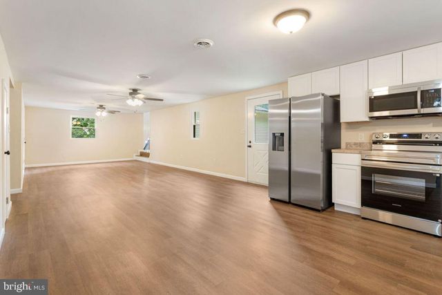 2325 YORK RD, Gettysburg, PA 17325