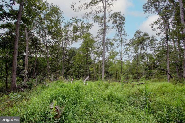 2325 YORK RD, Gettysburg, PA 17325