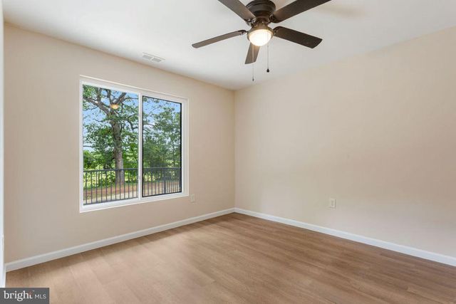 2325 YORK RD, Gettysburg, PA 17325