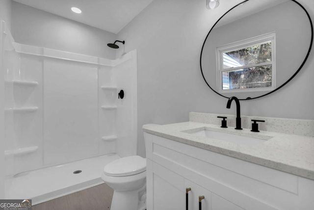 6807 Shangrila Way, Riverdale, GA 30296