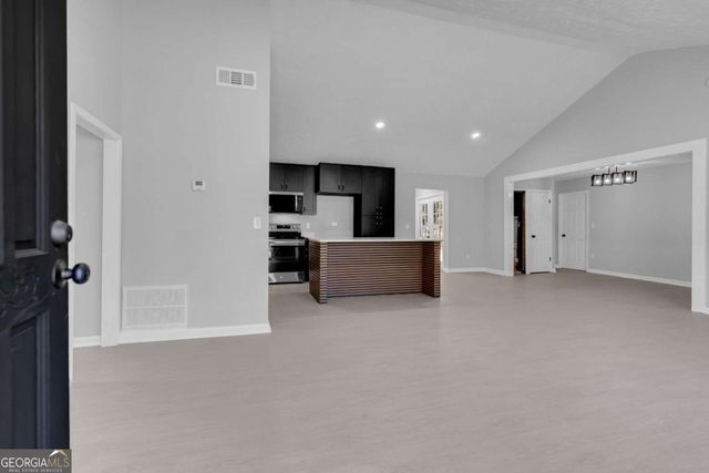 6807 Shangrila Way, Riverdale, GA 30296