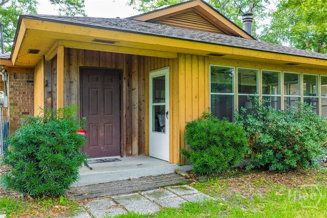 1013 Debbie Street, Savannah, GA 31410