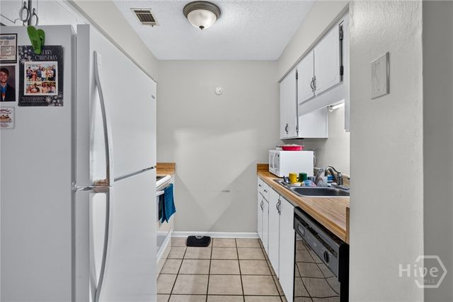 1013 Debbie Street, Savannah, GA 31410
