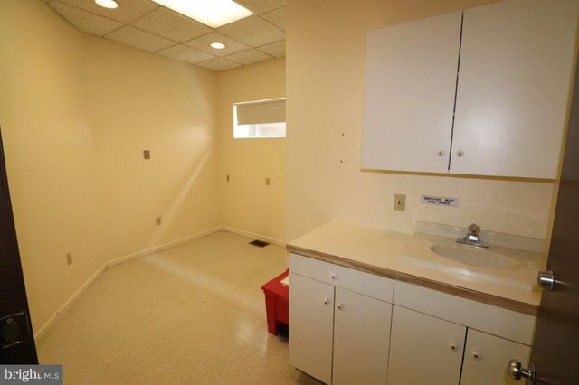 179 DELAWARE AVE #FRONT, Palmerton, PA 18071