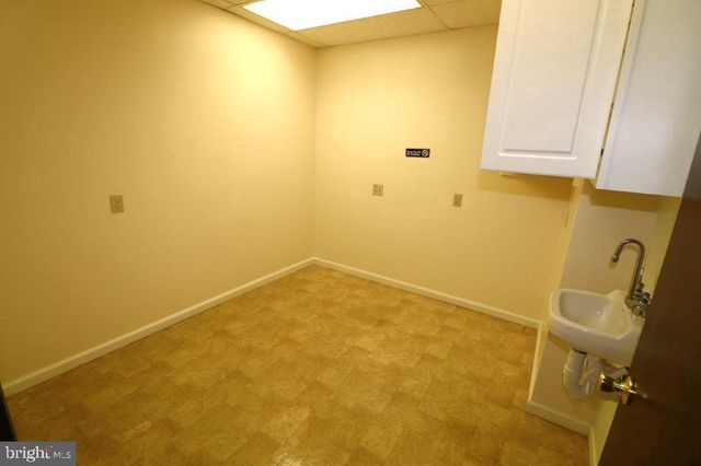 179 DELAWARE AVE #FRONT, Palmerton, PA 18071