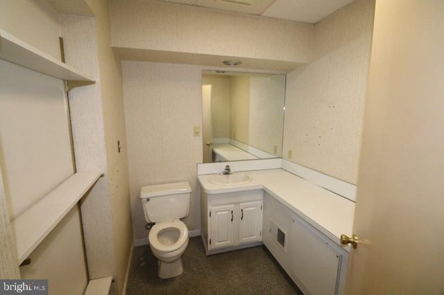 179 DELAWARE AVE #FRONT, Palmerton, PA 18071