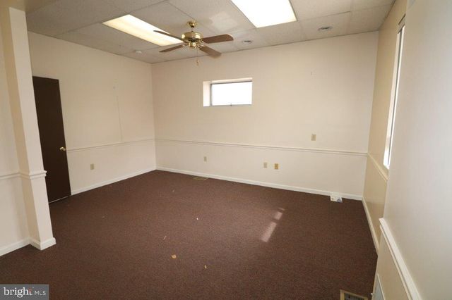 179 DELAWARE AVE #FRONT, Palmerton, PA 18071