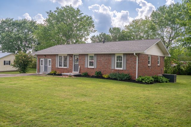 113 Horn Ave, Loretto, TN 38469