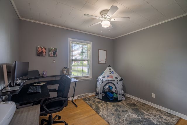 113 Horn Ave, Loretto, TN 38469