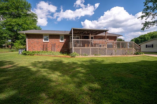 113 Horn Ave, Loretto, TN 38469