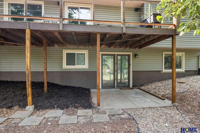 1800 Old Glory Road, Lincoln, NE 68521