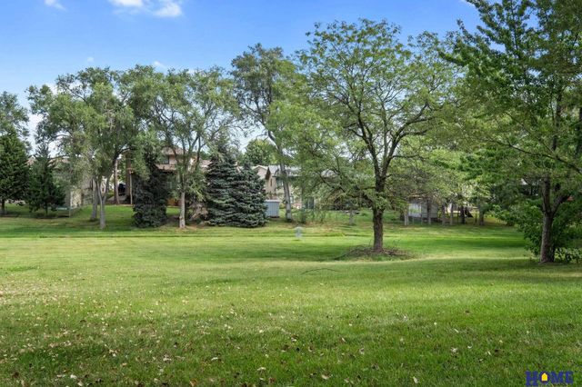 1800 Old Glory Road, Lincoln, NE 68521