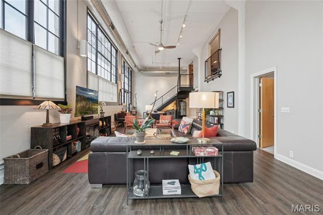 4200 Laclede Avenue 106, St Louis, MO 63108