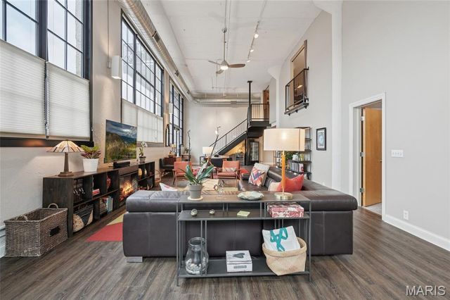 4200 Laclede Avenue 106, St Louis, MO 63108