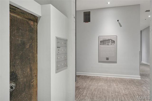 4200 Laclede Avenue 106, St Louis, MO 63108