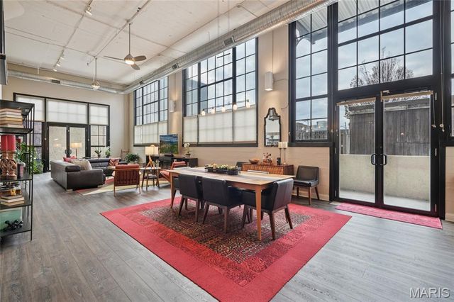 4200 Laclede Avenue 106, St Louis, MO 63108