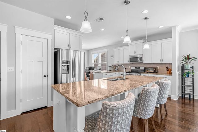 204 Maitland Drive, Greenville, SC 29617