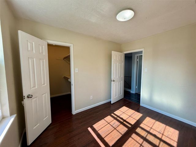 13834 New Village Lane, Sugar Land, TX 77498