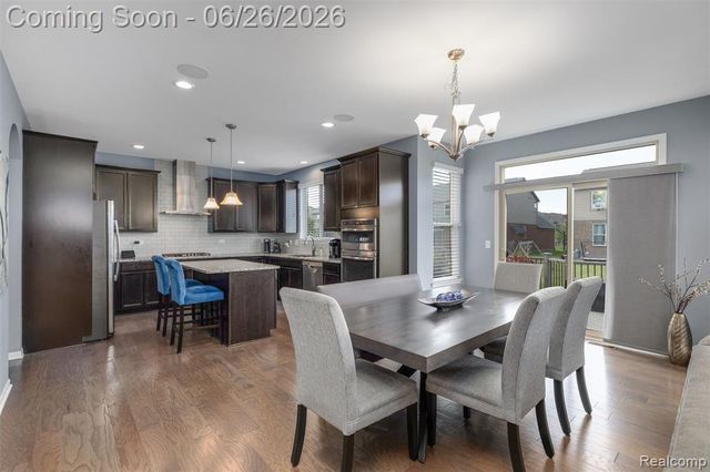 50302 Maywood, Canton, MI 48188