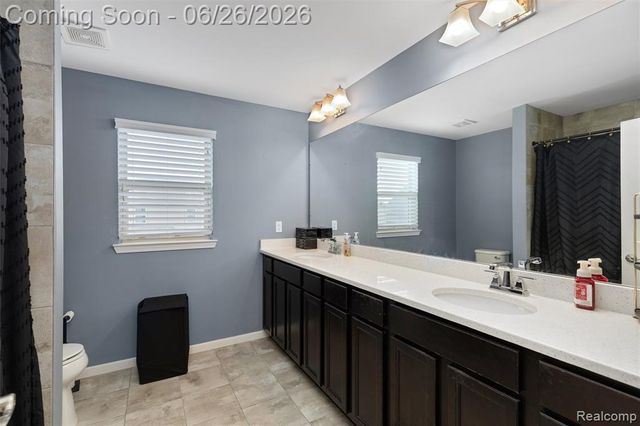50302 Maywood, Canton, MI 48188