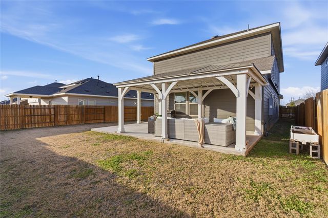 237 Driftwood LN, Bastrop, TX 78602