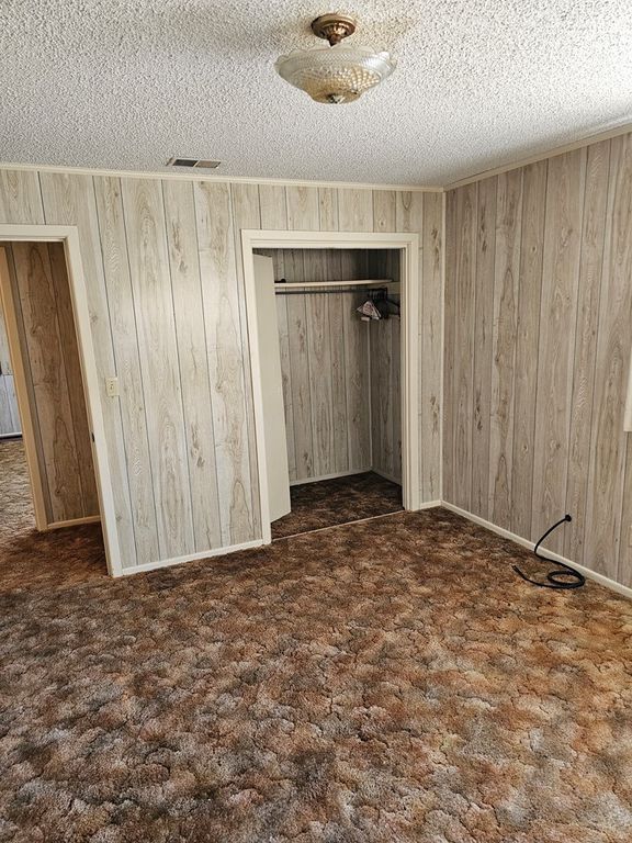 Image 15 of property listing at 616 Driftwood Drive, Robert Lee, TX 76945