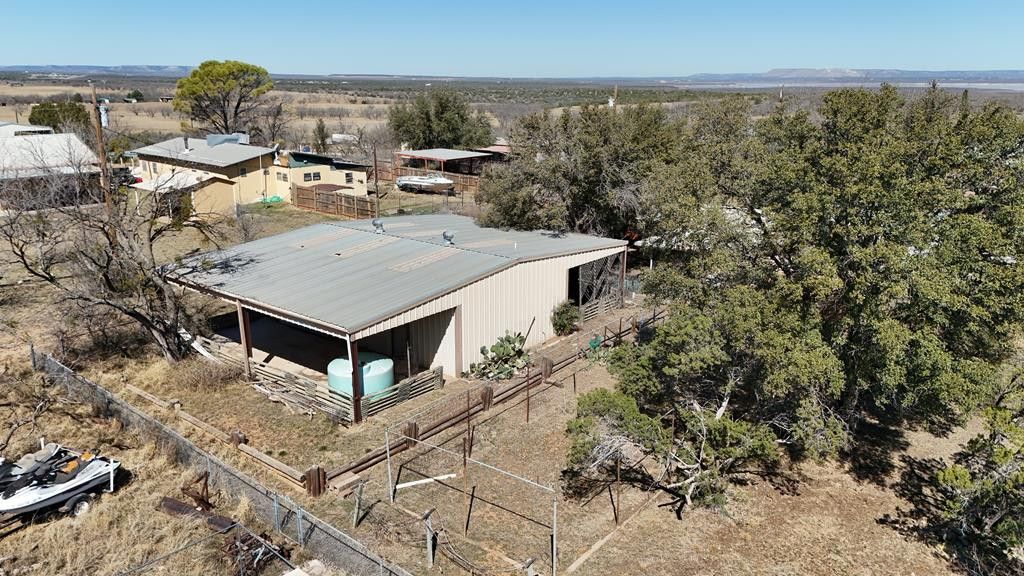 Image 21 of property listing at 616 Driftwood Drive, Robert Lee, TX 76945